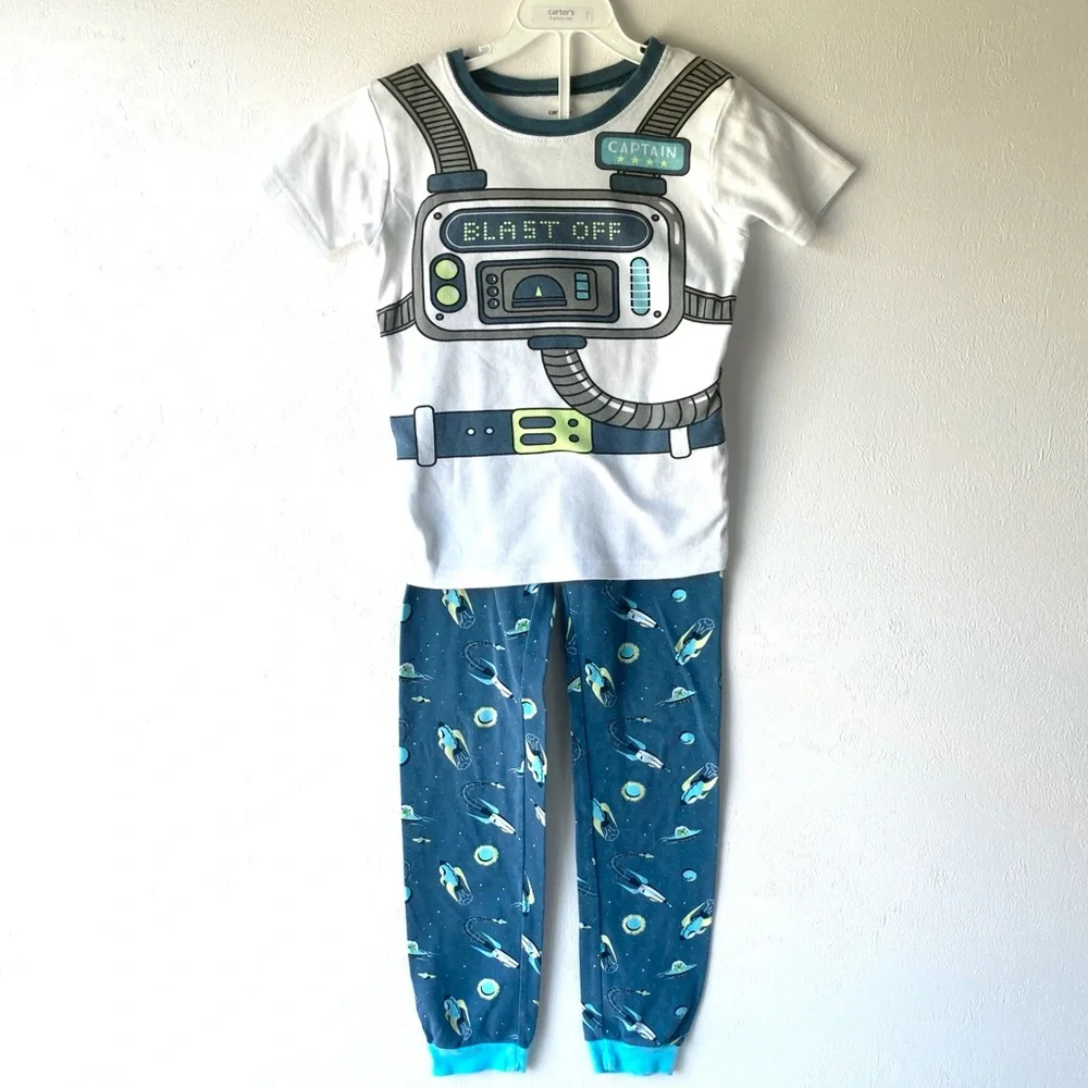 Carter’s Astronaut Short Sleeve Pajama Set Size 8
